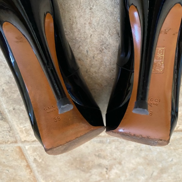 ❌❌❌ SOLD ❌❌❌GUCCI BETTY Black patent leather platform pumps EUC size 8/38 - Picture 5 of 12
